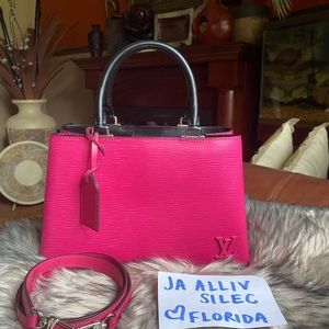 ❌SOLD❌on another site ❤️ Kleber PM